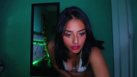 Snapshot of celeste_owen18 chatting on February 15, 8:44 am celeste owen18 online show from February 15, 8:44 am