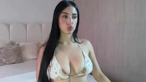 Snapshot of celeste_tailor_ chatting on July 2, 8:15 pm Celeste Tailor online show from July 2, 8:15 pm