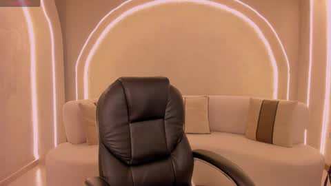 Snapshot of celestemoonx1 chatting on April 23, 2:13 am Celeste Moon online show from April 23, 2:13 am