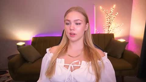 celestenoirr online show from September 30, 6:40 am