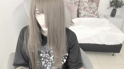 Snapshot of celestica_rose chatting on April 30, 11:42 pm Celestica online show from April 30, 11:42 pm