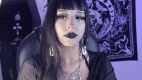   online show from March 15, 12:38 am