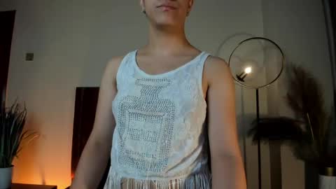 Snapshot of celesttequeen chatting on May 7, 12:10 pm Celeste Quenn online show from May 7, 12:10 pm