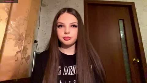 Snapshot of celindaraxter chatting on March 3, 5:41 pm Mia online show from March 3, 5:41 pm