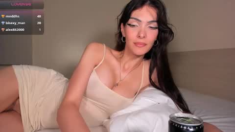 Ji-yoon online show from April 11, 5:06 pm