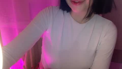 Snapshot of cerisedood82 chatting on December 22, 6:38 pm Eva online show from December 22, 6:38 pm