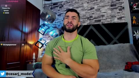 Snapshot of cesar_joness chatting on December 1, 7:03 pm Cesar jones online show from December 1, 7:03 pm