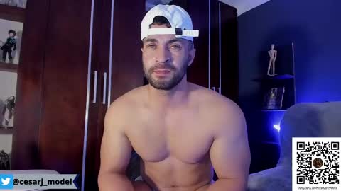 Snapshot of cesar_joness chatting on September 23, 11:41 pm Cesar jones online show from September 23, 11:41 pm