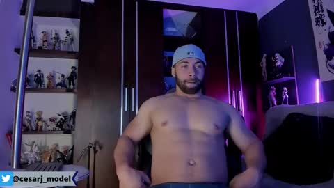 Snapshot of cesar_joness chatting on February 27, 8:31 pm Cesar jones online show from February 27, 8:31 pm