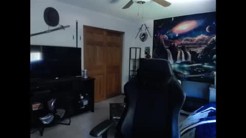 Marie online show from October 1, 4:57 pm