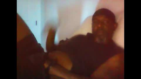 Snapshot of cflayv chatting on January 11, 6:40 am cflayv online show from January 11, 6:40 am