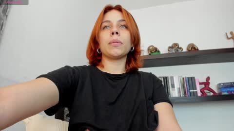Snapshot of chabela_ chatting on January 4, 2:25 am Isa online show from January 4, 2:25 am