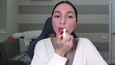 Kate online show from February 6, 9:53 am