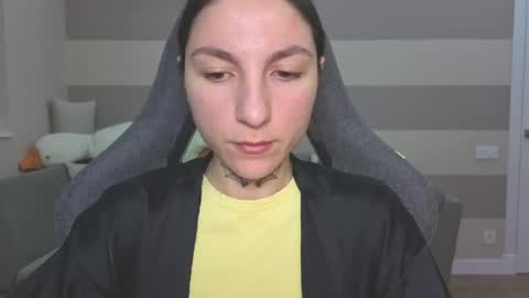 Snapshot of chabibiann chatting on April 27, 6:00 am Kate online show from April 27, 6:00 am