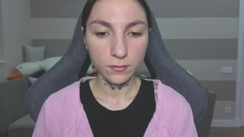 Snapshot of chabibiann chatting on May 13, 6:33 am Kate online show from May 13, 6:33 am