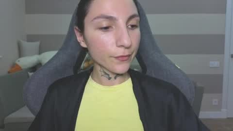 Snapshot of chabibiann chatting on May 21, 6:04 pm Kate online show from May 21, 6:04 pm