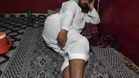 Snapshot of chadipluskhangarh chatting on May 1, 9:41 pm Stormydick online show from May 1, 9:41 pm