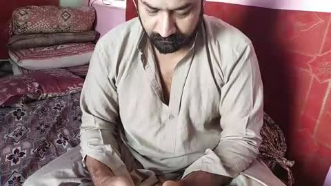 Snapshot of chadipluskhangarh chatting on May 6, 6:19 am Stormydick online show from May 6, 6:19 am