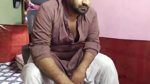 Snapshot of chadipluskhangarh chatting on May 10, 9:58 am Stormydick online show from May 10, 9:58 am