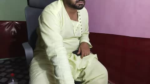 Snapshot of chadipluskhangarh chatting on May 13, 7:11 pm Stormydick online show from May 13, 7:11 pm