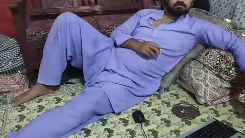 Snapshot of chadipluskhangarh chatting on June 1, 11:12 am Stormydick online show from June 1, 11:12 am