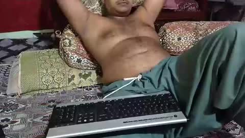Snapshot of chadipluskhangarh chatting on June 9, 5:57 pm Stormydick online show from June 9, 5:57 pm