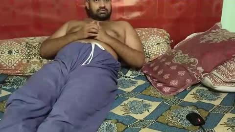 Snapshot of chadipluskhangarh chatting on June 23, 8:51 pm Stormydick online show from June 23, 8:51 pm