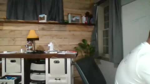 chadmichaell online show from April 3, 12:52 am