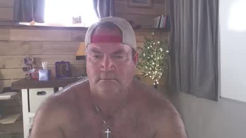 Snapshot of chadmichaell chatting on May 16, 1:10 pm chadmichaell online show from May 16, 1:10 pm
