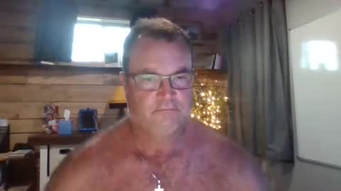 Snapshot of chadmichaell chatting on May 18, 12:51 am chadmichaell online show from May 18, 12:51 am