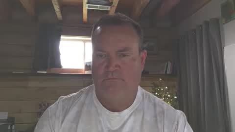 Snapshot of chadmichaell chatting on May 22, 2:12 pm chadmichaell online show from May 22, 2:12 pm