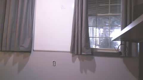 Snapshot of chadmichaell chatting on June 5, 12:33 pm chadmichaell online show from June 5, 12:33 pm