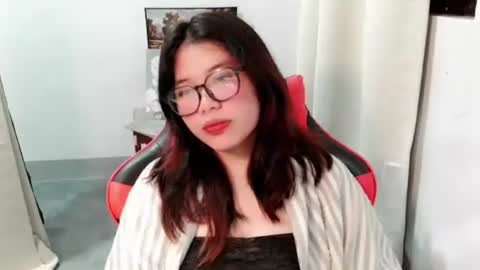 chakadal_xx online show from February 6, 1:36 pm