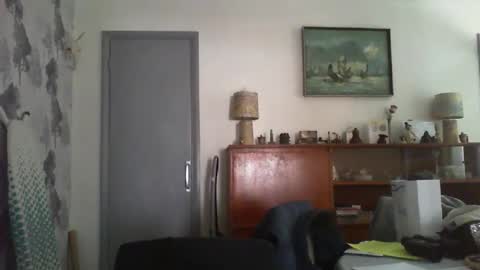Snapshot of champers37 chatting on June 4, 2:01 pm Champers online show from June 4, 2:01 pm
