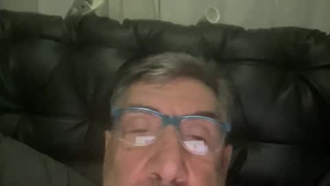 Snapshot of champsex305610 chatting on February 15, 3:20 pm champsex305610 online show from February 15, 3:20 pm