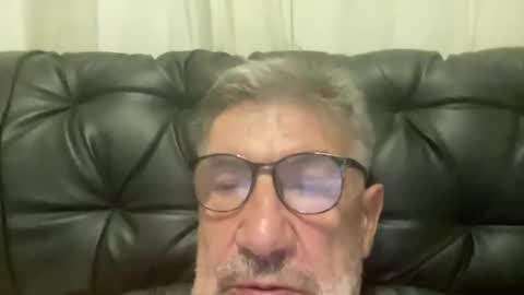 Snapshot of champsex305610 chatting on February 28, 5:36 pm champsex305610 online show from February 28, 5:36 pm