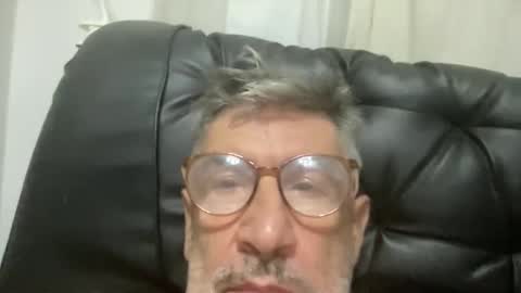 Snapshot of champsex305610 chatting on April 12, 4:45 pm champsex305610 online show from April 12, 4:45 pm