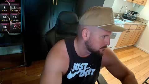 Snapshot of chance69cruise chatting on May 15, 12:39 am Chance Cruise online show from May 15, 12:39 am