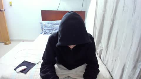 Snapshot of chandler_kenji chatting on November 21, 1:48 am Kenji online show from November 21, 1:48 am