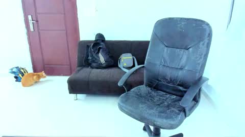 Snapshot of chandler_kenji chatting on February 17, 1:13 am Kenji online show from February 17, 1:13 am