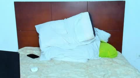 Snapshot of chandler_kenji chatting on April 11, 7:45 am Kenji online show from April 11, 7:45 am