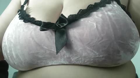 Fabi online show from December 14, 3:15 pm