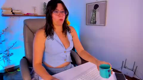 Snapshot of chanell_taylor_ chatting on July 20, 12:40 pm chanell online show from July 20, 12:40 pm