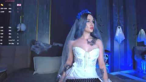 Chanel online show from October 31, 6:03 am