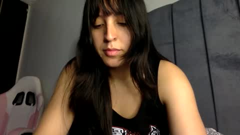 Snapshot of chanelsexyy chatting on May 27, 1:57 am Viviana 3 online show from May 27, 1:57 am