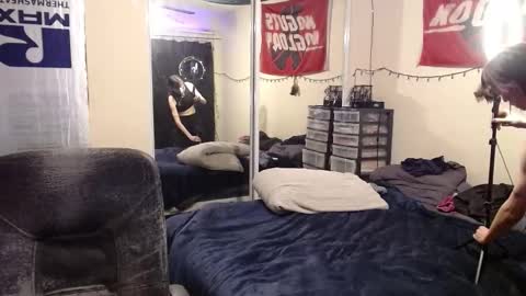 Chaos Kat online show from February 10, 8:40 am