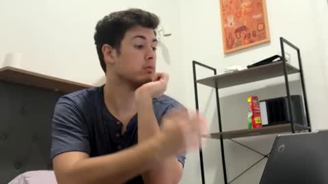 Snapshot of charismaticcharm chatting on June 5, 1:17 pm charismaticcharm online show from June 5, 1:17 pm