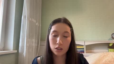 Snapshot of charleenmee chatting on February 27, 12:38 pm Scarlett online show from February 27, 12:38 pm