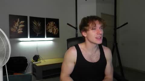 Snapshot of charles_dreams chatting on November 19, 5:24 pm CHARLES DREAMS online show from November 19, 5:24 pm