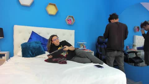 Charles y Elara online show from January 17, 3:12 am